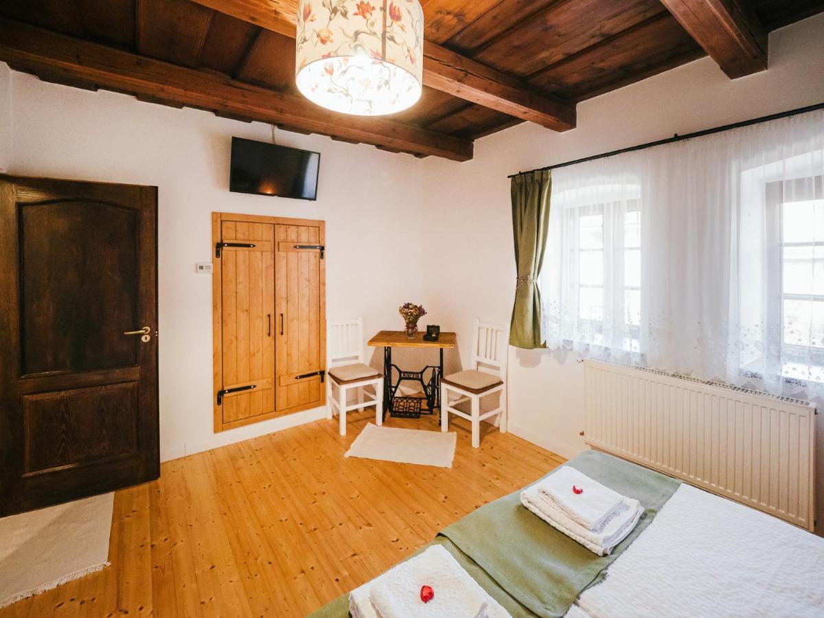 A MI KISHÁZUNK vendégház Szomod Esterno foto
